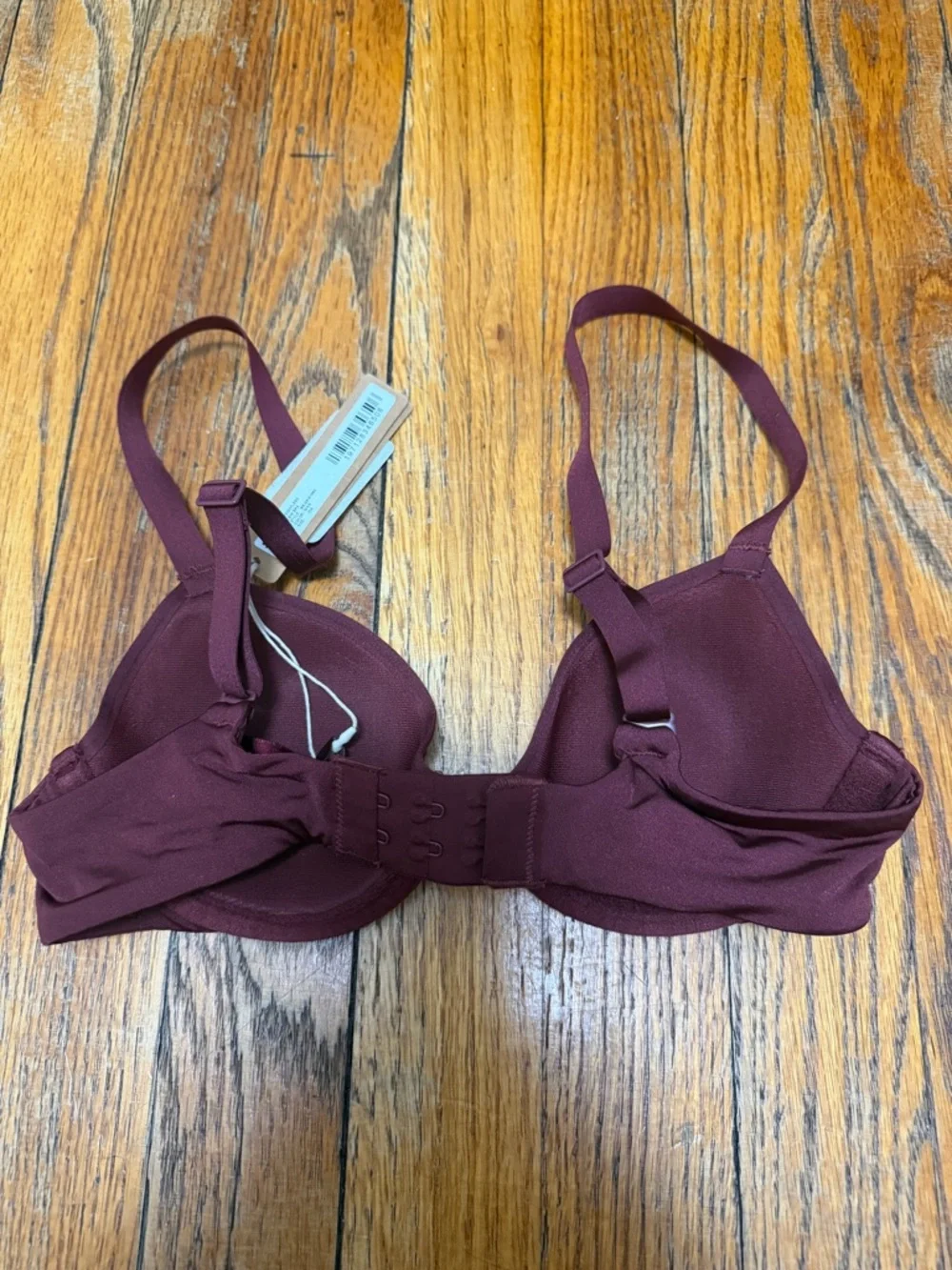 SKIMS Burgundy Underwire T-Shirt Bra - Picture 2 of 4
